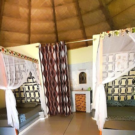 Hotel Le Chamama à Niaga Extérieur photo