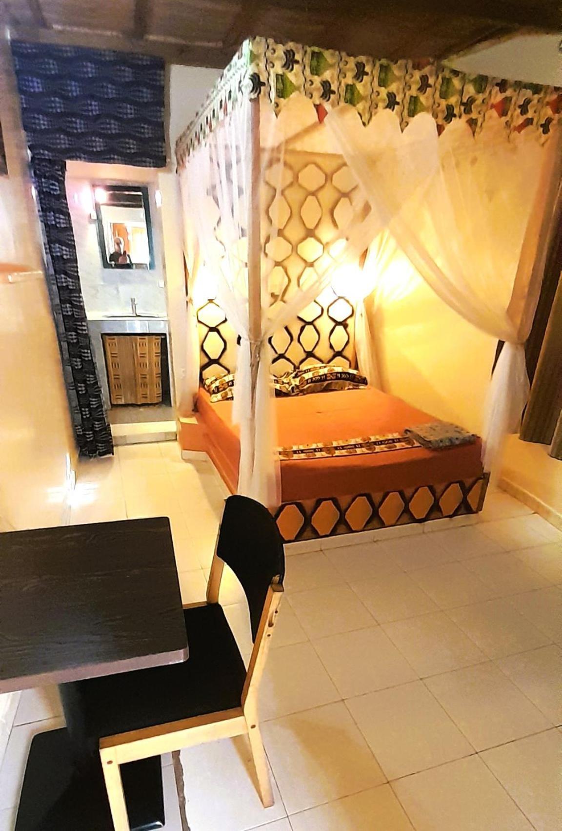 Hotel Le Chamama à Niaga Extérieur photo